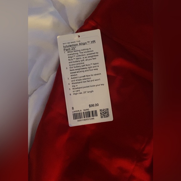 Luluemon women yoga pants align high rise 25” - Picture 2 of 3